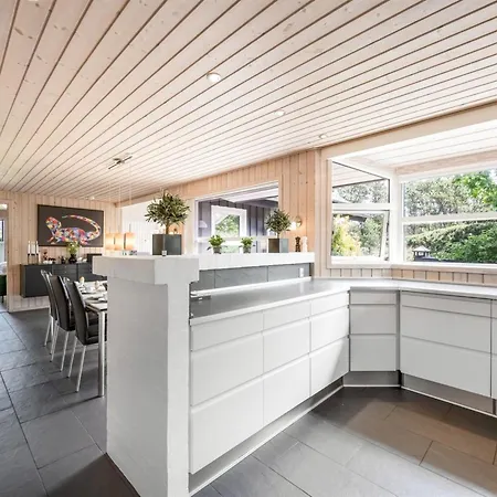 Fritzi - 1-7km From The Sea By Interhome Blåvand