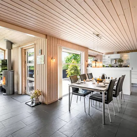 Ferienhaus Fritzi - 1-7km From The Sea By Interhome Blåvand