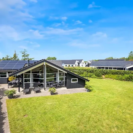 Fritzi - 1-7km From The Sea By Interhome Feriehus