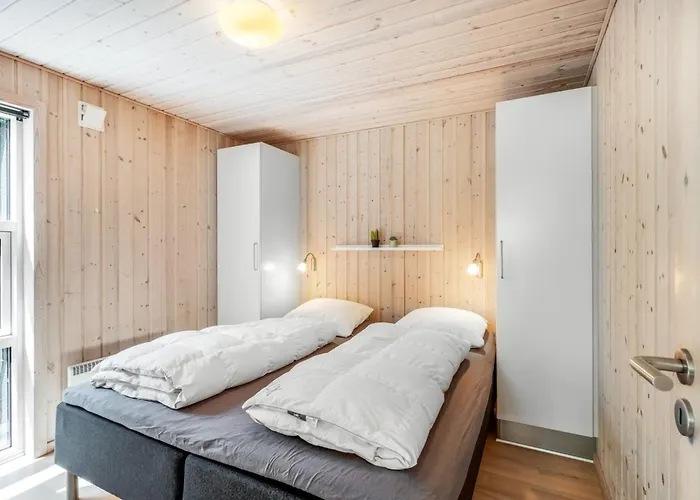 Fritzi - 1-7km From The Sea By Interhome