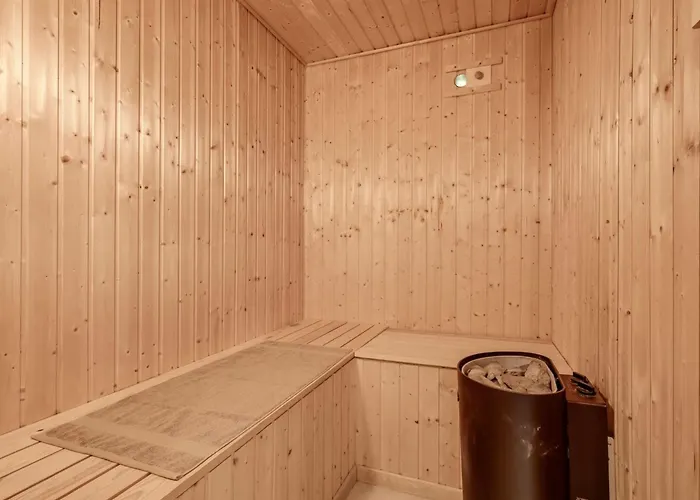 Semesterbostad Fritzi - 1-7km From The Sea By Interhome Blåvand